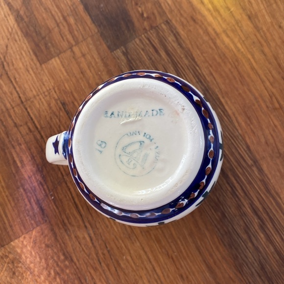 Collectible Polish Pottery Small Creamer - Picture 3 of 3
